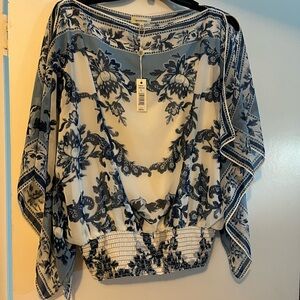 COPY -  Like new Max Studio Top size L